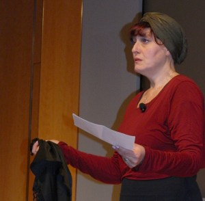 Инна Есилевская в роли Шейне-Шейндл